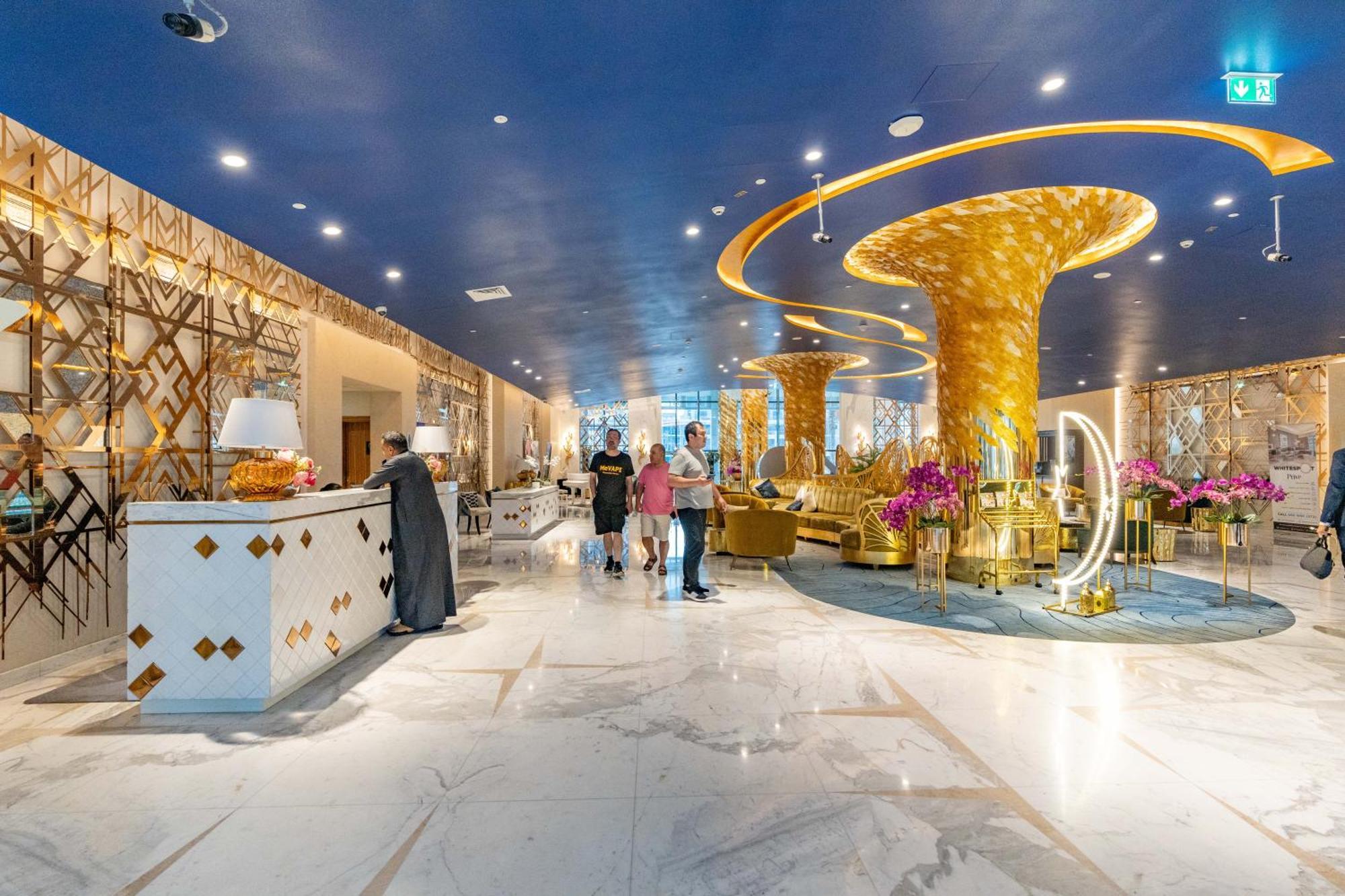 Spacious Luxe Family With Canal & Burj Khalifa View دبي