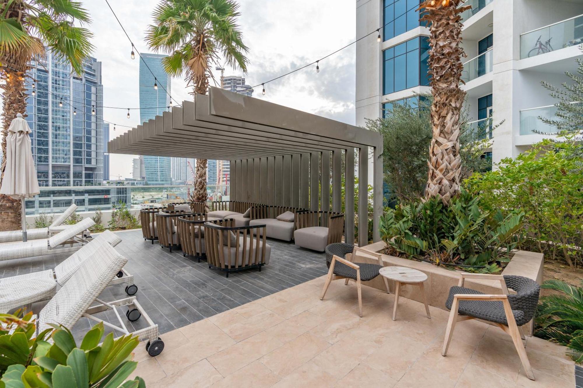 Spacious Luxe Family With Canal & Burj Khalifa View دبي