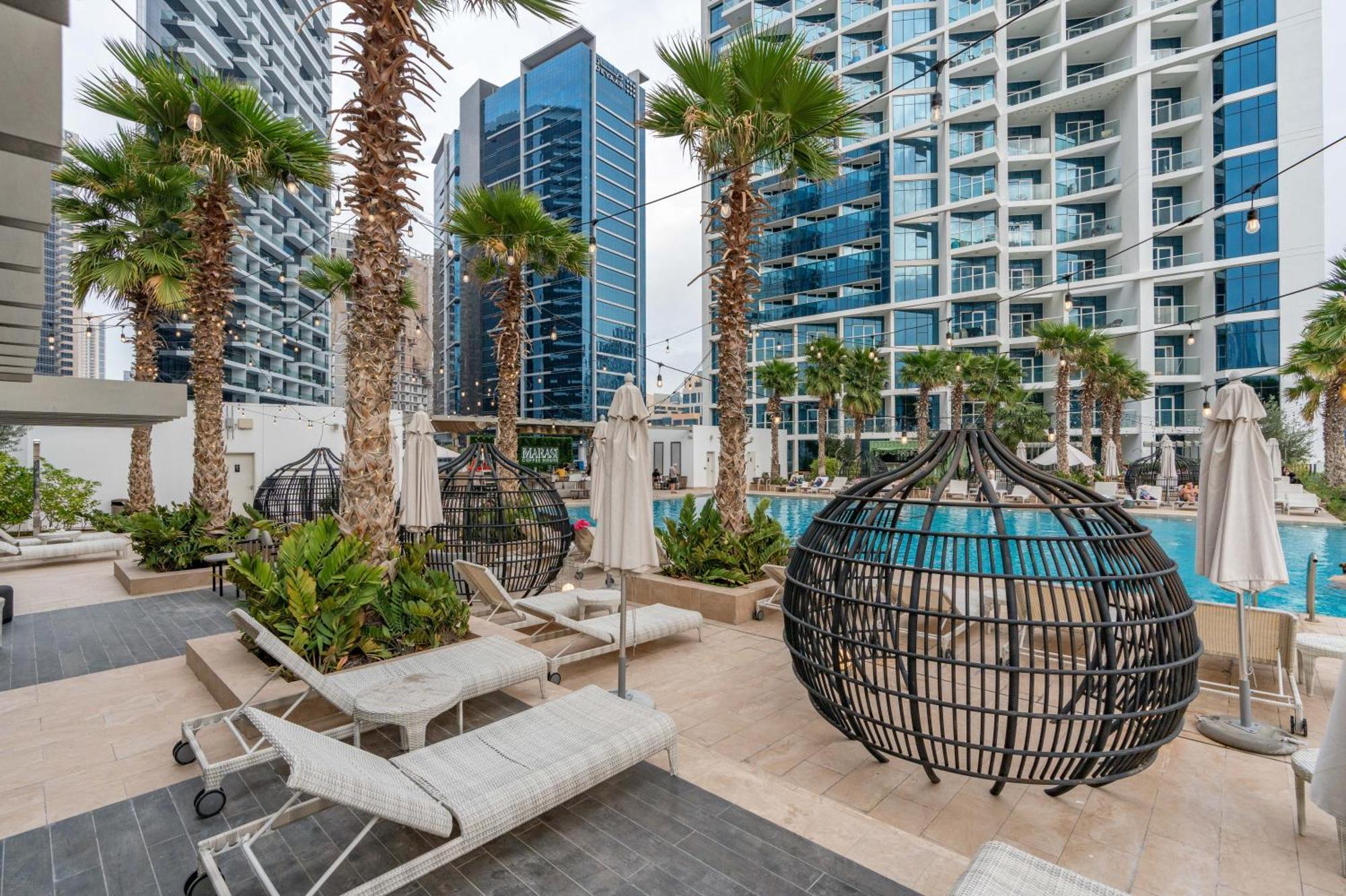 Spacious Luxe Family With Canal & Burj Khalifa View دبي