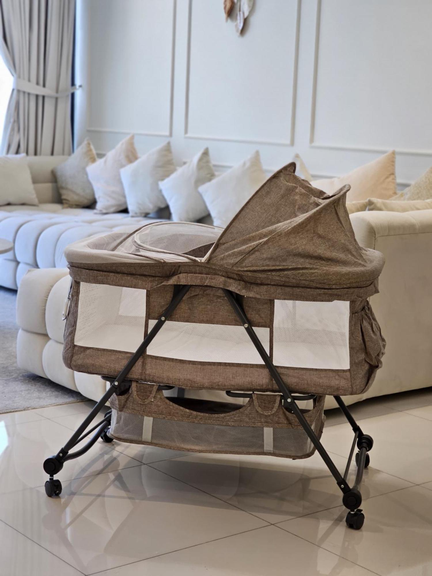 Spacious Luxe Family With Canal & Burj Khalifa View شقة