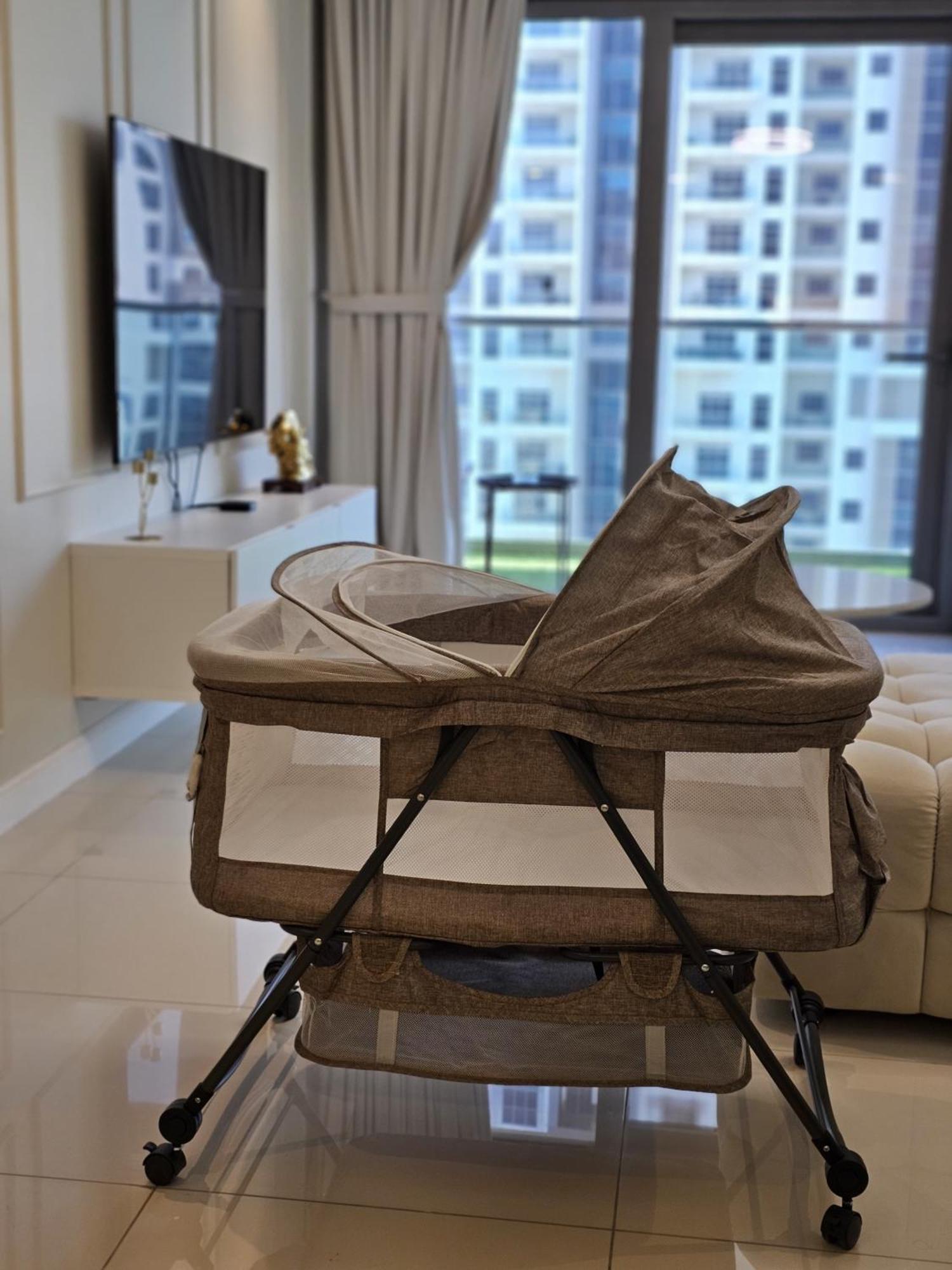 شقة Spacious Luxe Family With Canal & Burj Khalifa View